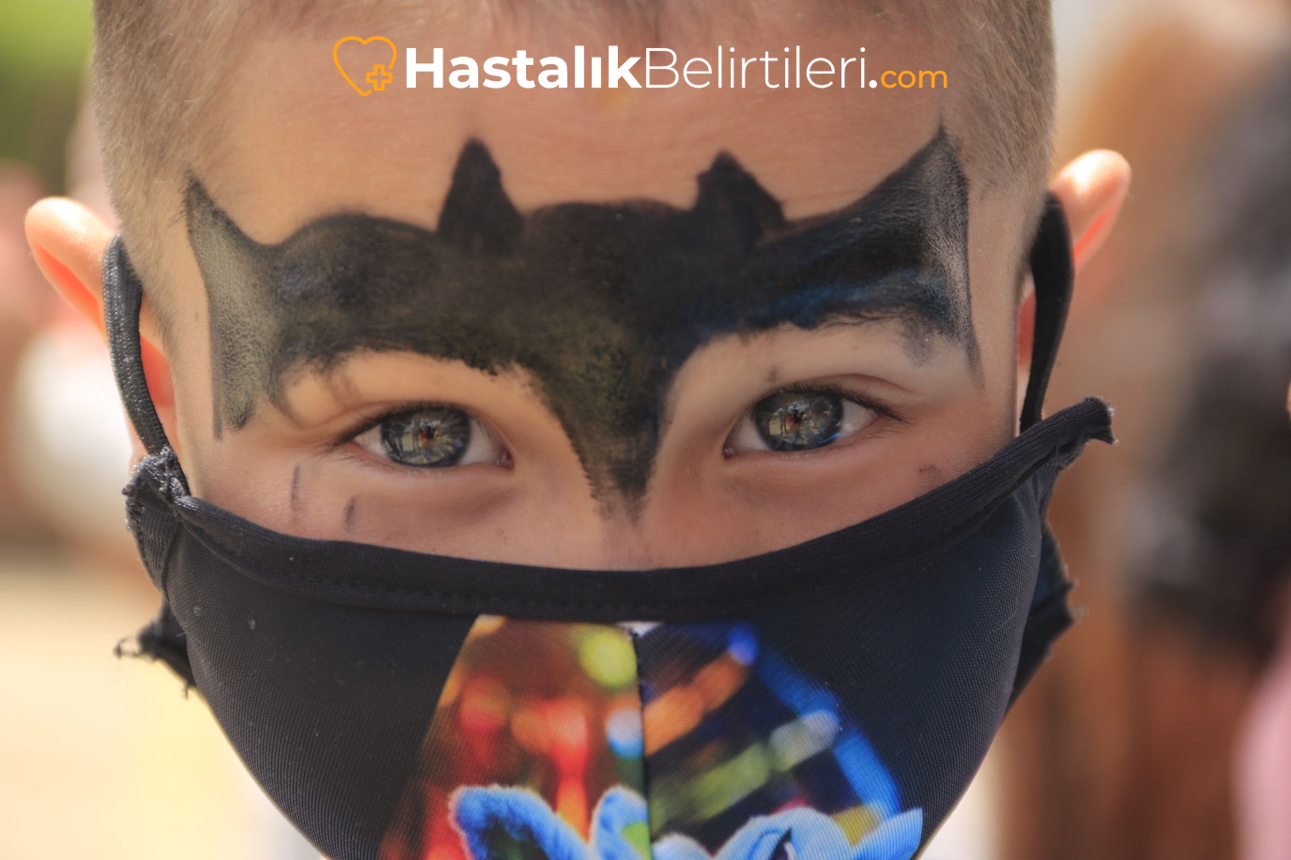 Gözde Batma Hissi Neden Olur, Evde Ne Yapılır? 2 Evde göz damlası kullanımı için hijyenik el yıkama